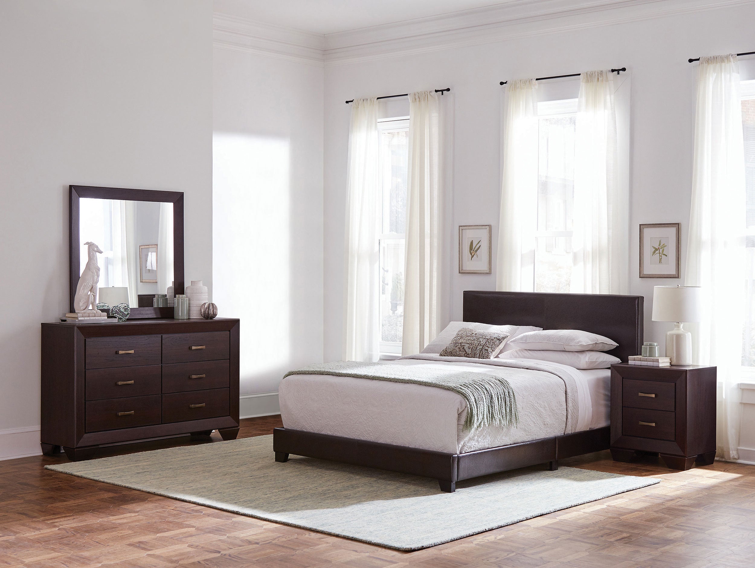 Warwick Dark Cocoa 4-piece Twin Bedroom Set