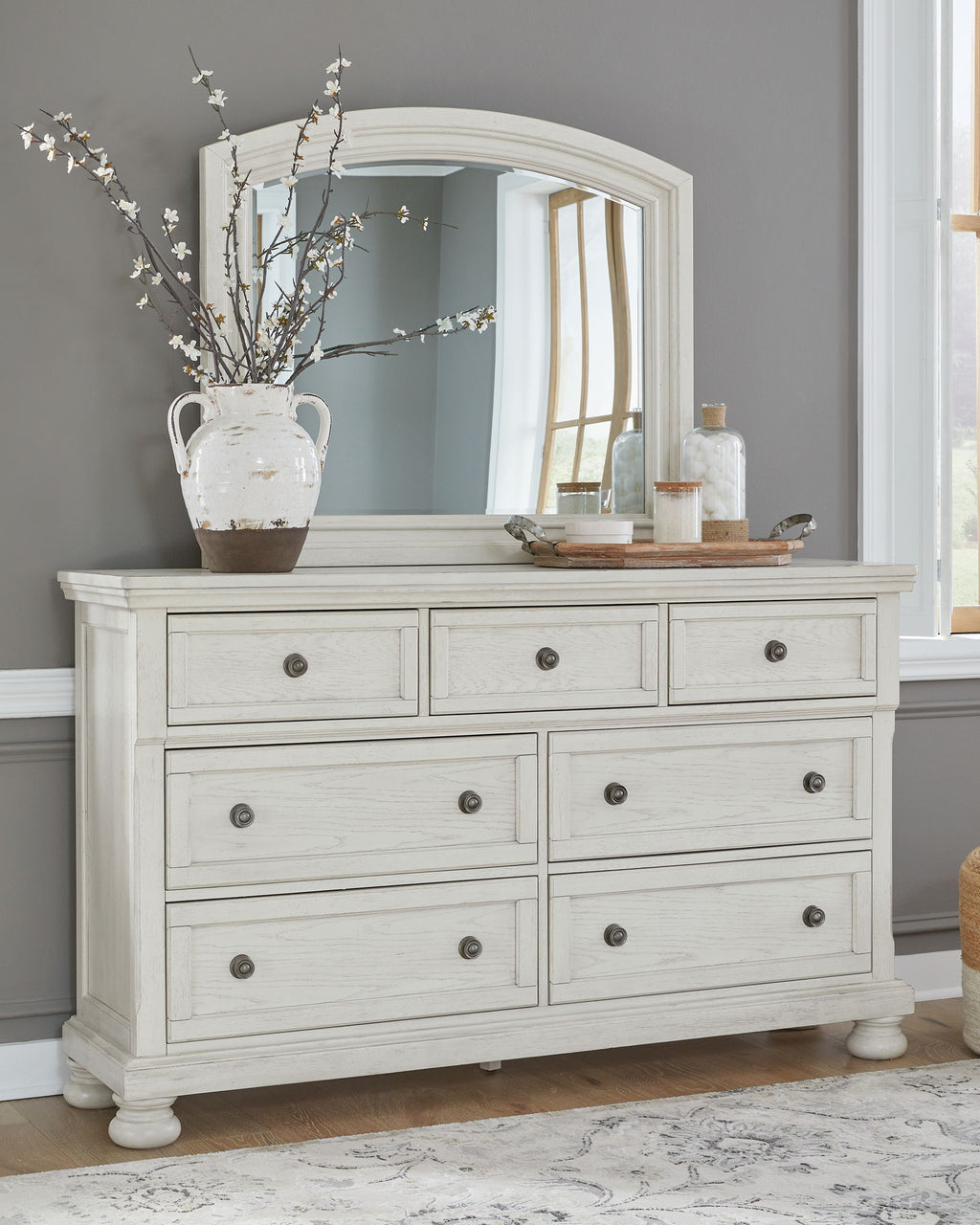 Robbinsdale - Dresser, Mirror - Antique White-1