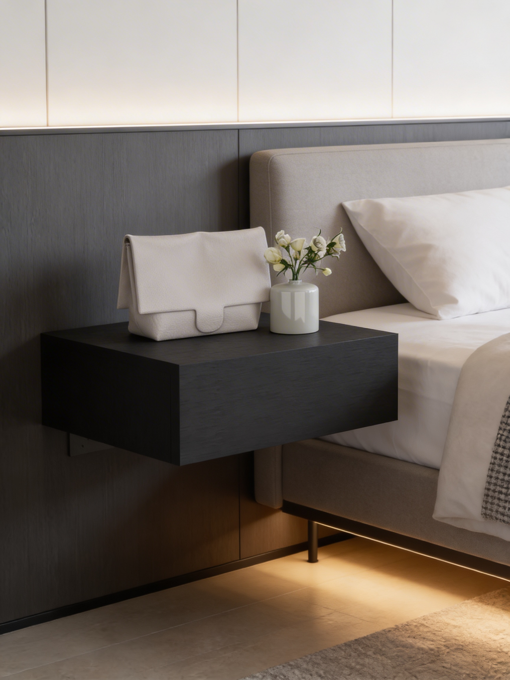 Vienna Floating Nightstand, Sleek Wall-Mounted Design with Spacious Drawer Storage