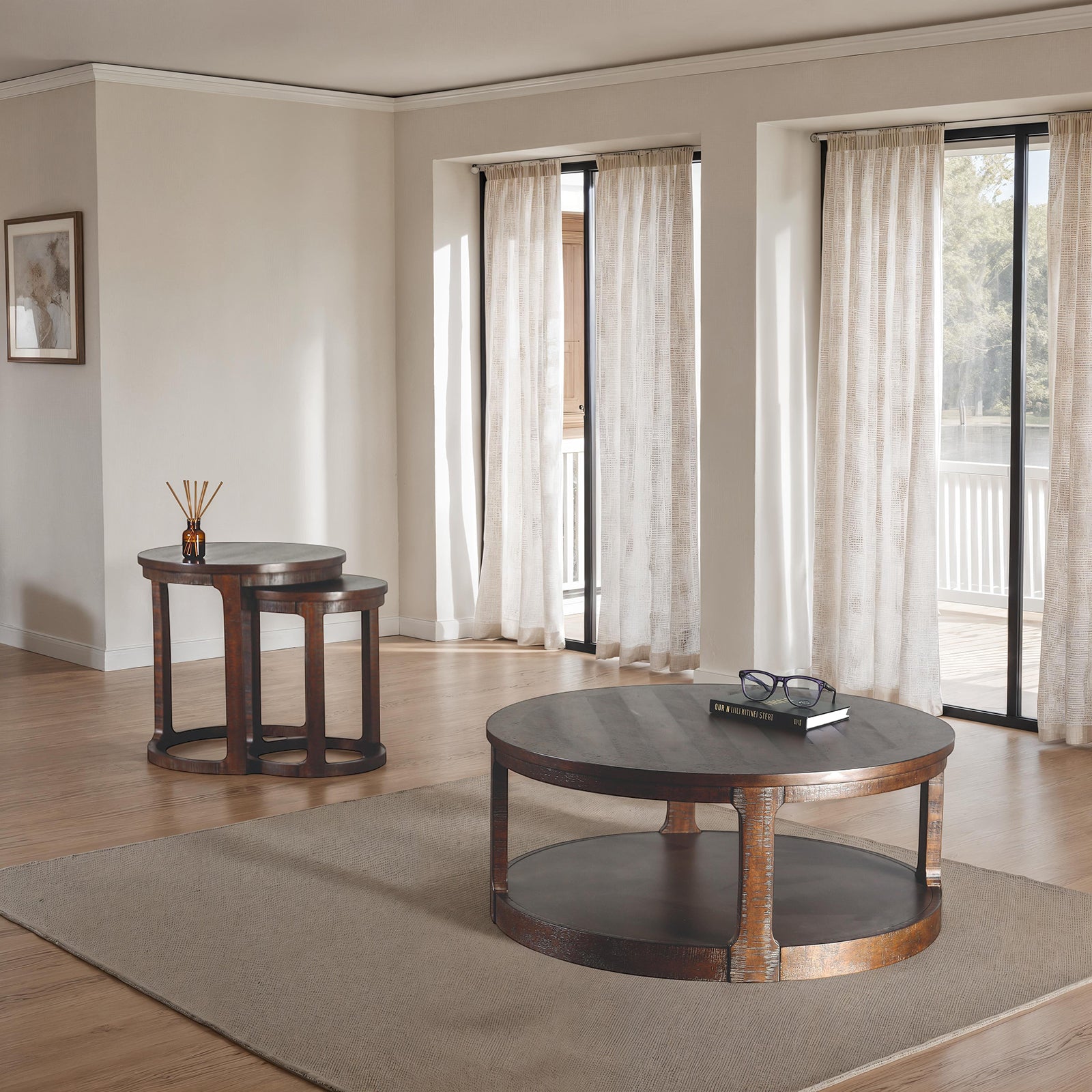 Transitional 2pc Set Table