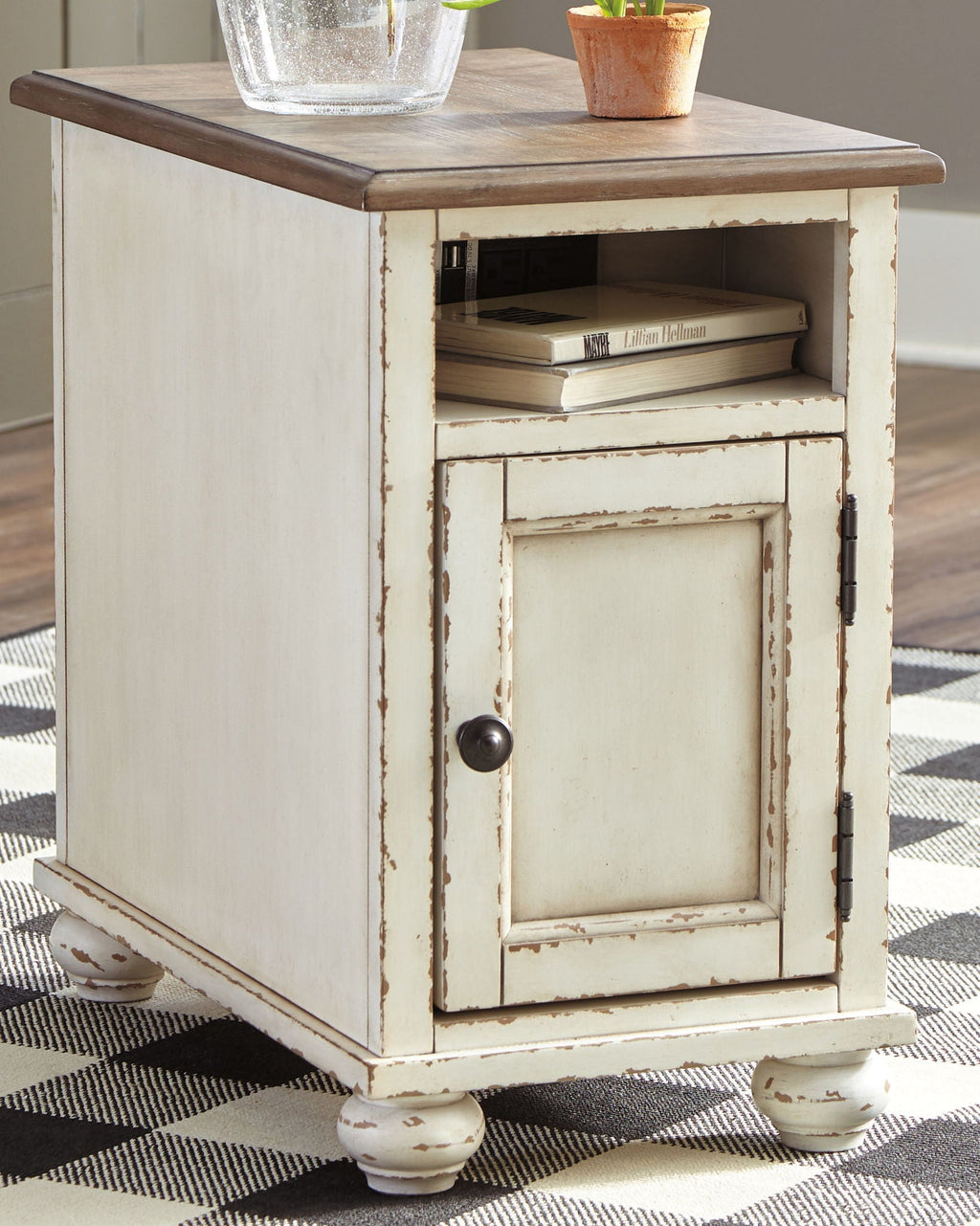 Realyn - Chair Side End Table - AC / USB - White / Brown-1