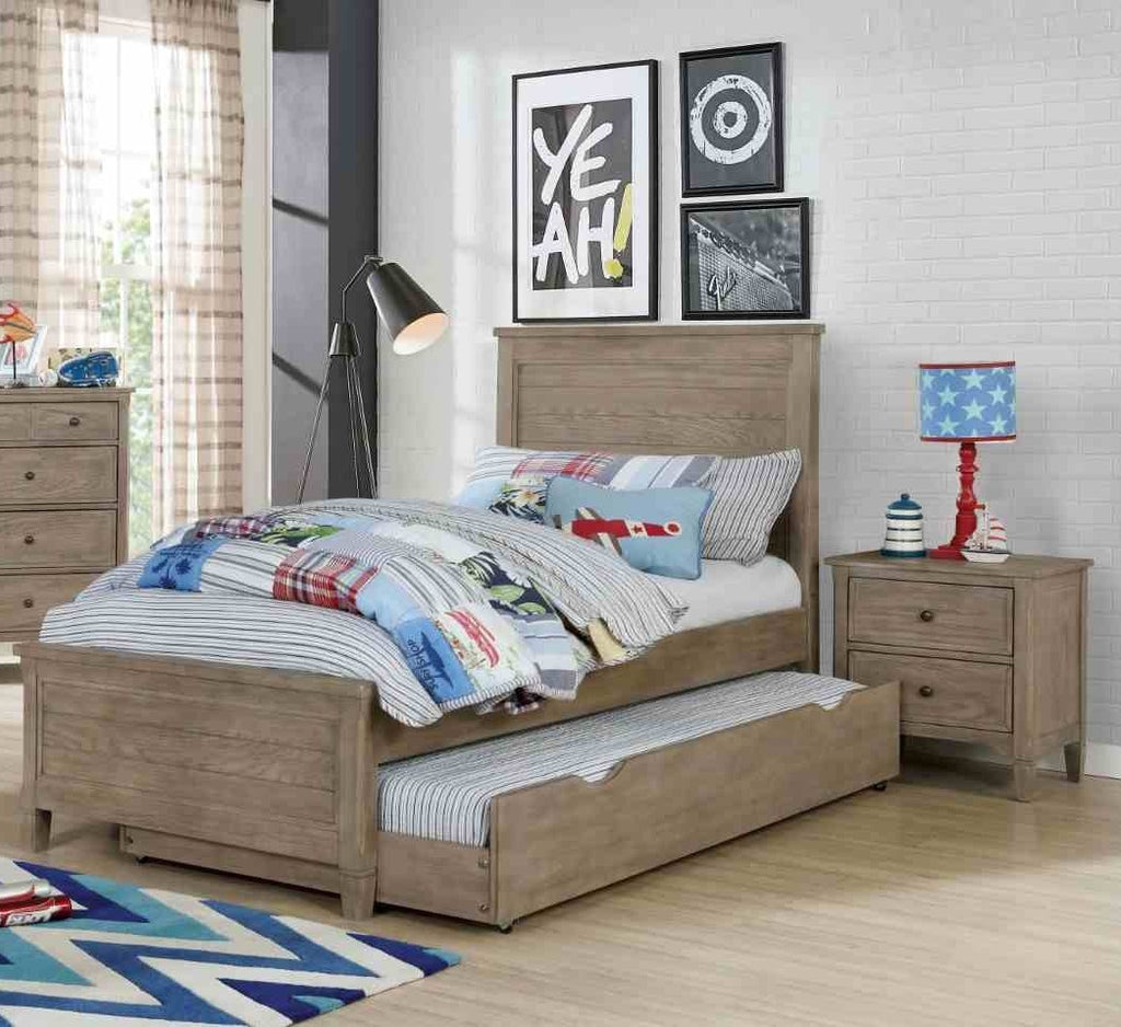Twin Size Bed w Trundle