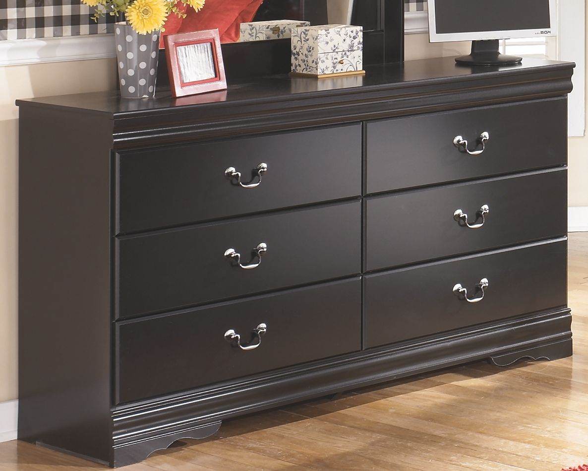 Huey Vineyard - Six Drawer Dresser - Black-2