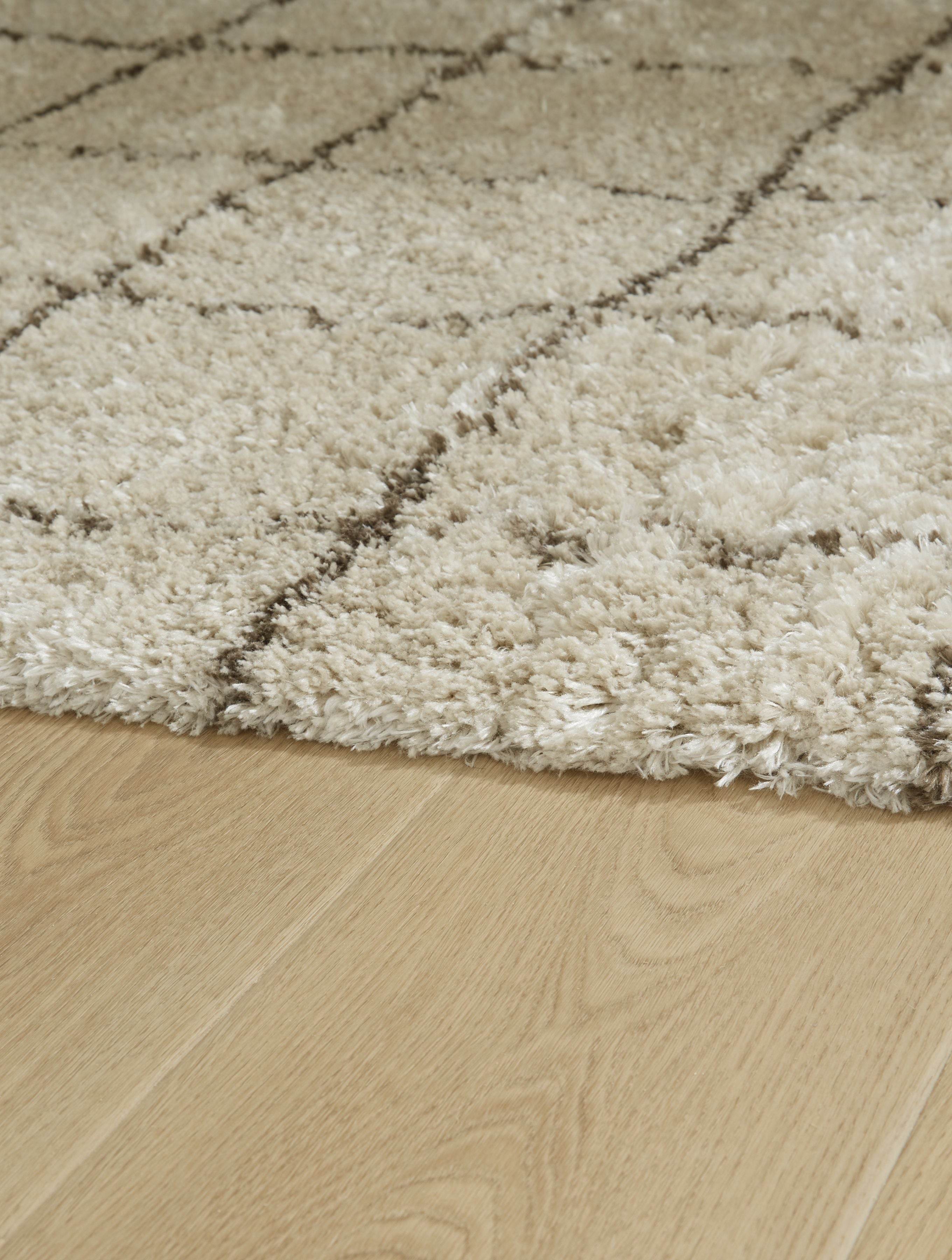 Wrenlow - Rug-1
