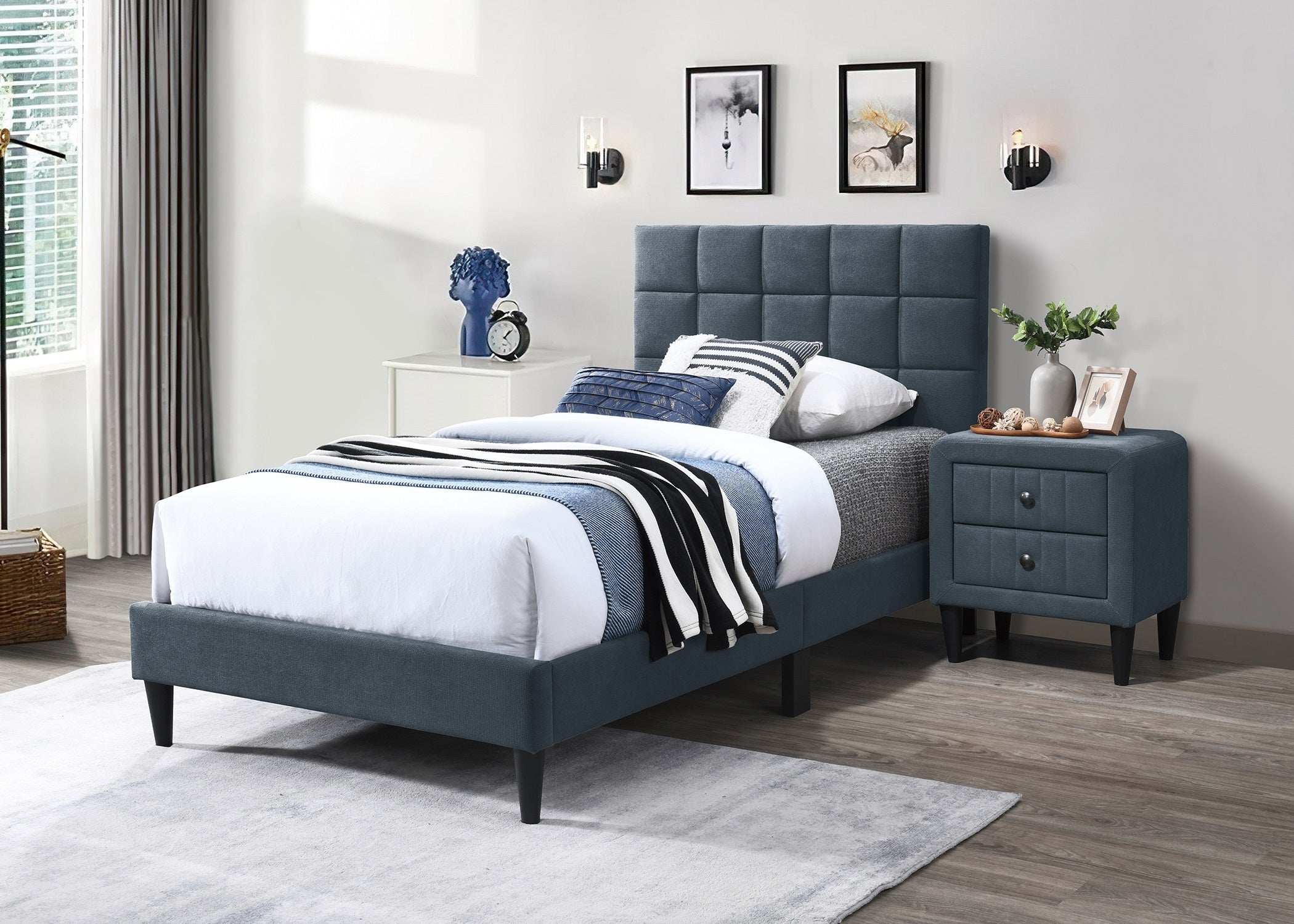 Luxurious Full Size Bed 2x Nightstands Upholstered Brushed Linen  Bedroom set