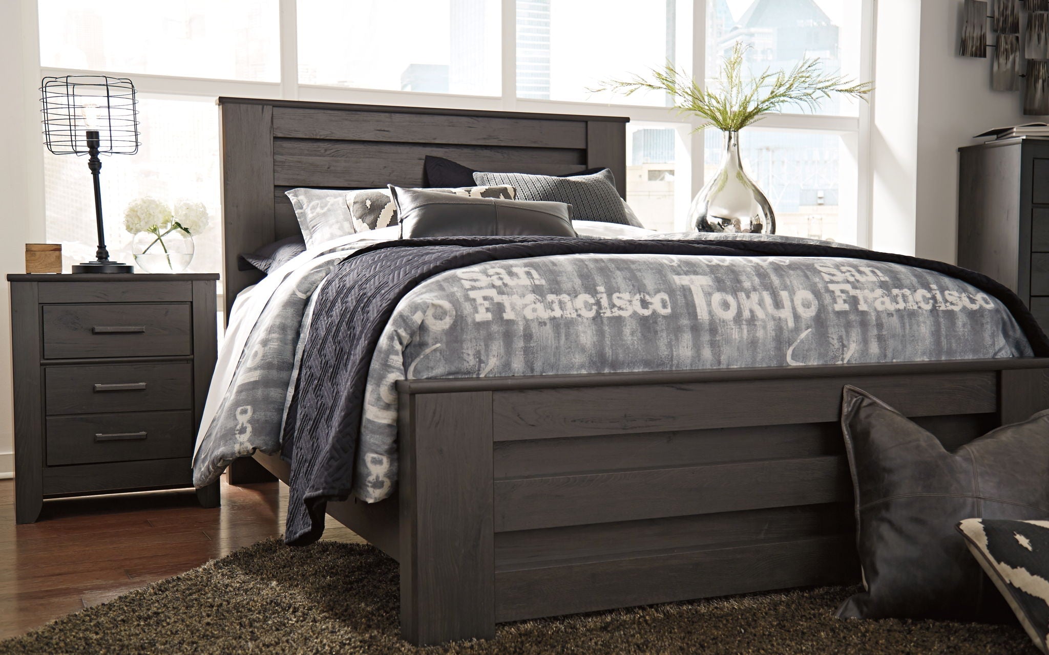 Brinxton - Panel Bed-2